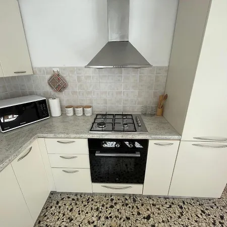 Apartment Con Giardino Nel Cuore Di *