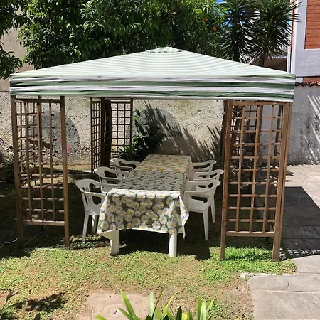 Con Giardino Nel Cuore Di Apartment